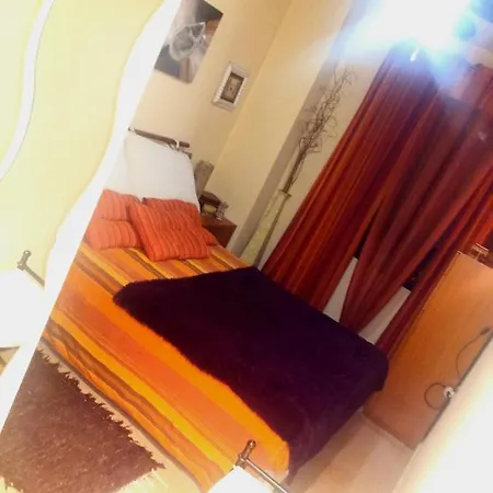 Homestay Doble,bano Privado,en Piso Particular,urbanizacion Completa Y Garage,en Albufereta,cerca Del Puerto,explanada Y Castillo De