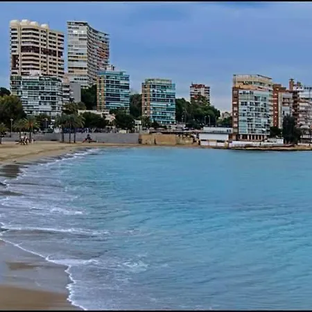 Doble,bano Privado,en Piso Particular,urbanizacion Completa Y Garage,en Albufereta,cerca Del Puerto,explanada Y Castillo De Homestay Alicante
